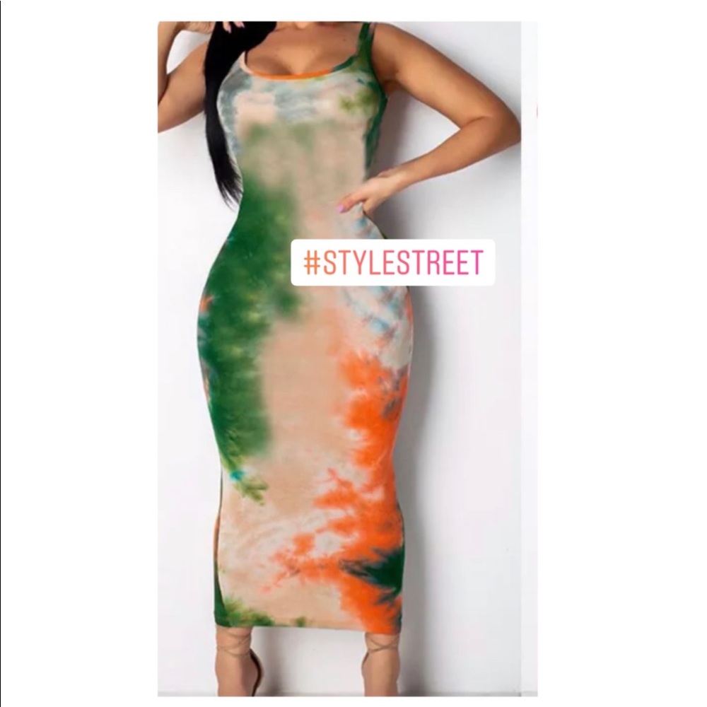 Boho Maxi Dress - Picture 3 of 4